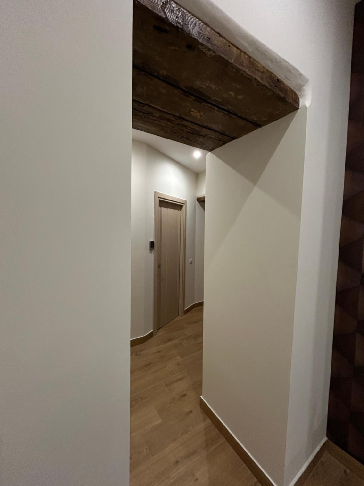נאפולי Somnia Luxury Rooms מראה חיצוני תמונה